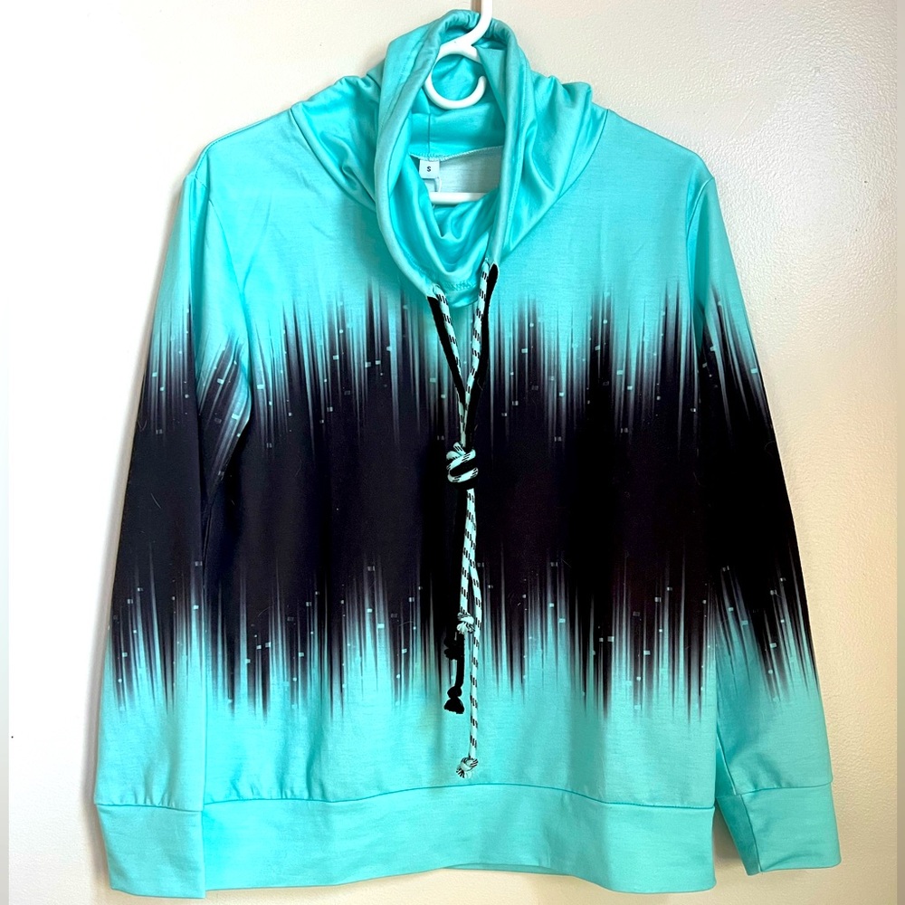 Athletic sweatshirt